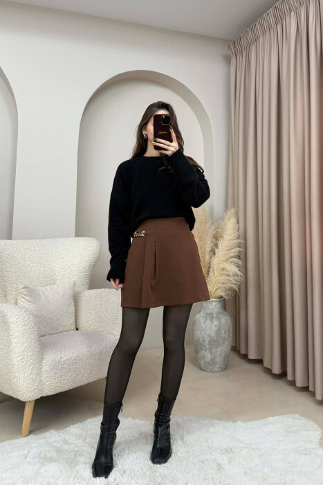 CHAIN DETAIL ONE COLOR WOMEN SKORT BROWN/KAFE - 10