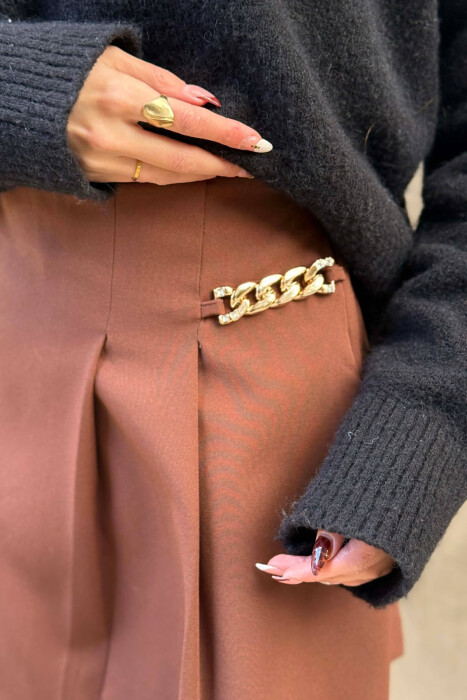 CHAIN DETAIL ONE COLOR WOMEN SKORT BROWN/KAFE - 5