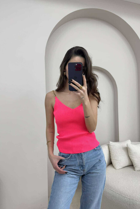 CHAIN DETAIL ONE COLOR WOMEN TANK TOP PINK/ROZE - KLAUDIO FASHION