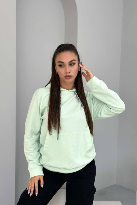 HOODIE E THJESHTË NJË NGJYRËSHE PAMBUKU PËR FEMRA NË NGJYRËN MENTE - KLAUDIO FASHION