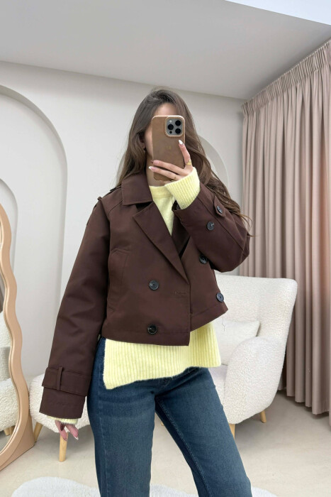 XHAKETE E SHKURTER ME JAKE V PER FEMRA NE NGJYRE KAFE - KLAUDIO FASHION