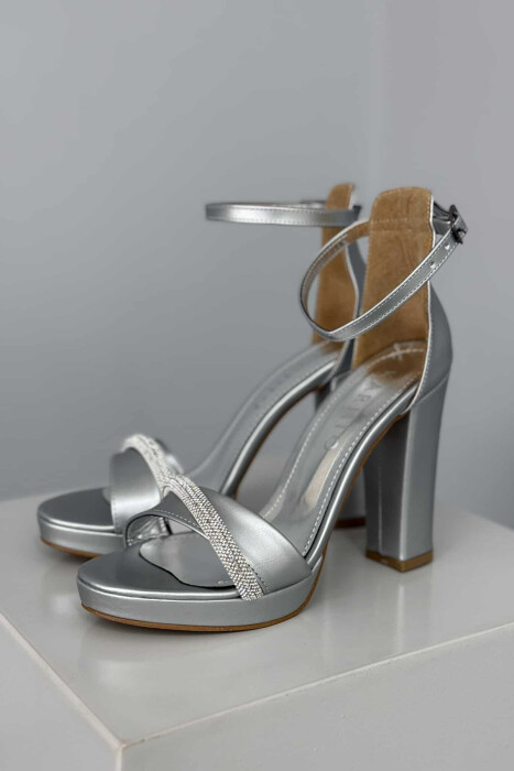 DIAMOND STRAP DETAIL HIGH HEEL WOMEN SANDALS SILVER/ARGJEND - 2