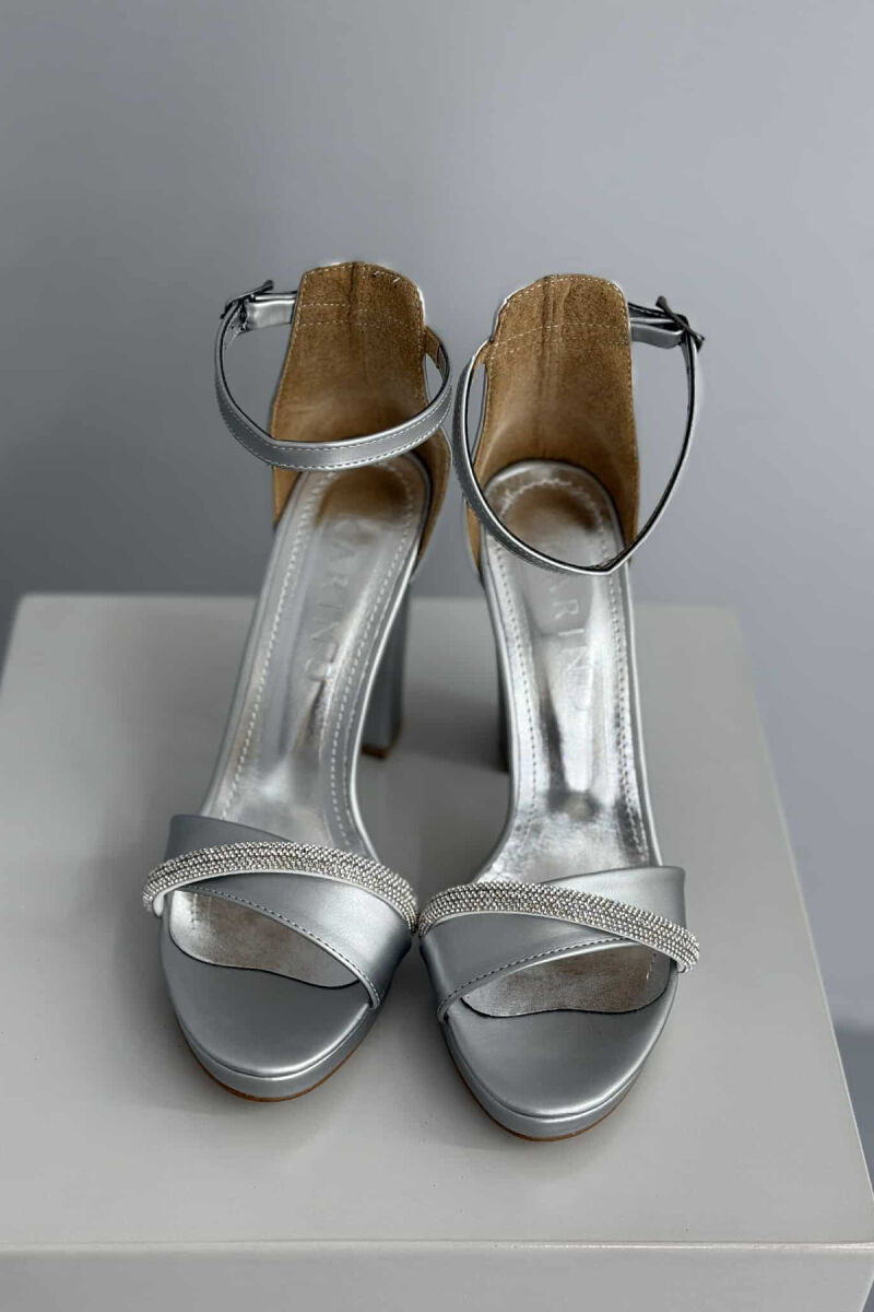 DIAMOND STRAP DETAIL HIGH HEEL WOMEN SANDALS SILVER/ARGJEND - 4