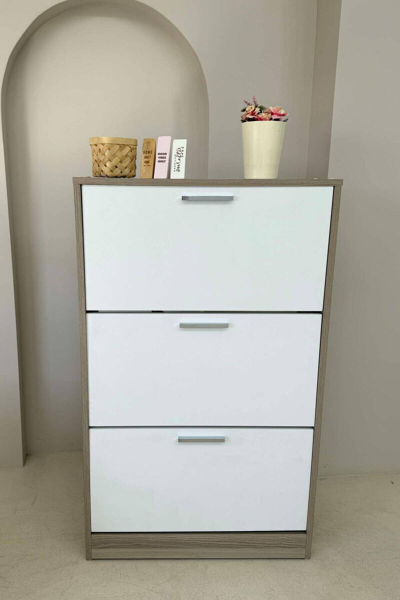 DOLLAP KËPUCËSH ME TRE KANATA NË NGJYRËN BEZHË - 2