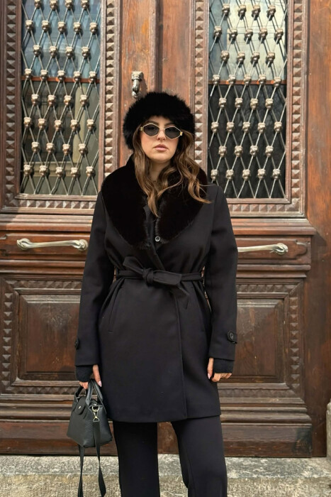 FAUX FUR NECK DETAIL WOMEN COAT BLACK/ E ZEZE 