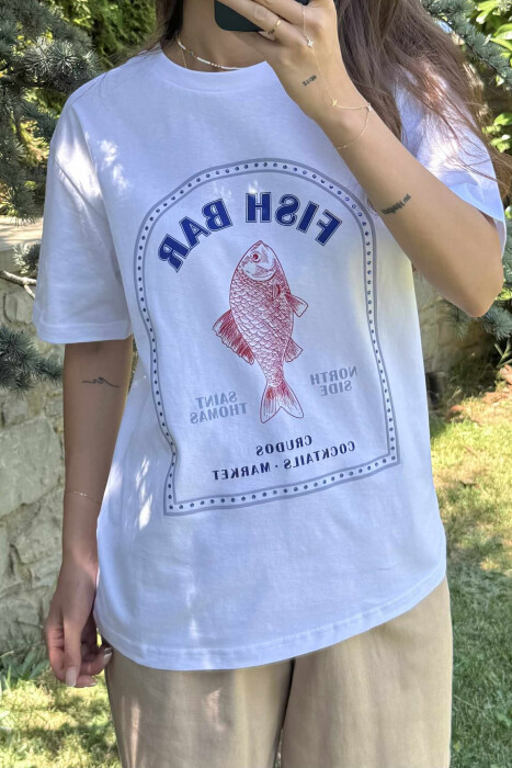 FISH IMAGE WRITTINGS WOMEN T-SHIRT WHITE-E BARDHE - 3