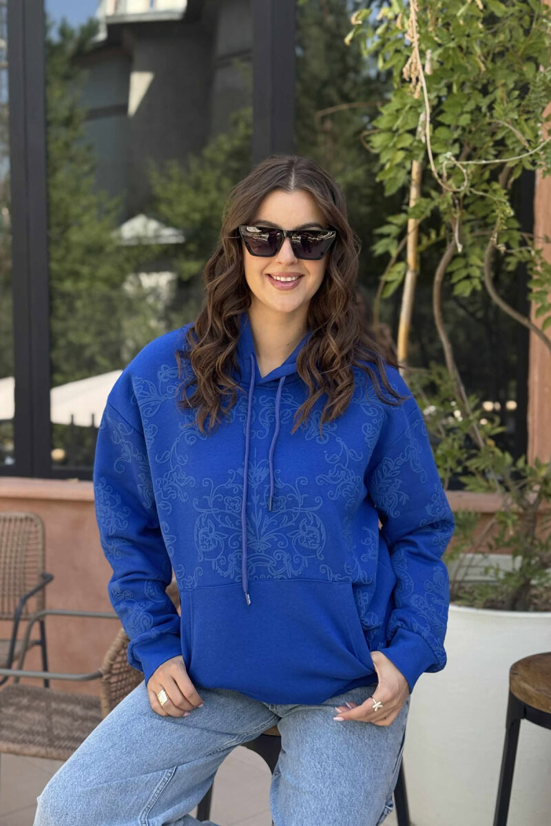FLUFFY FLOWER DESIGN ONE COLOR WOMEN HOODIE BLUE/BLU - 2