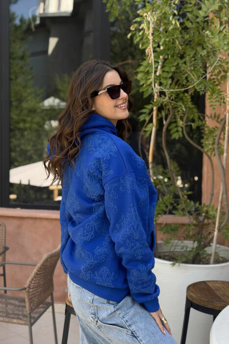 FLUFFY FLOWER DESIGN ONE COLOR WOMEN HOODIE BLUE/BLU - 3