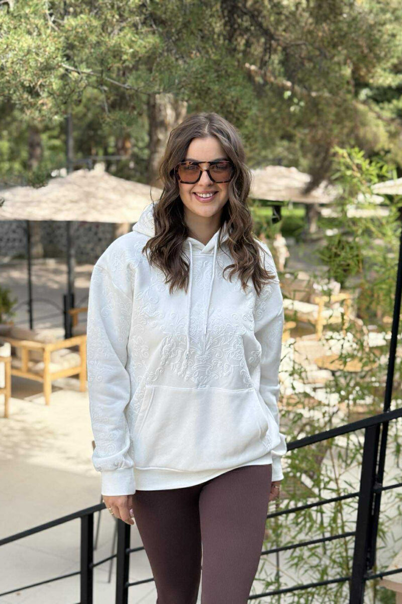 FLUFFY FLOWER DESIGN ONE COLOR WOMEN HOODIE WHITE-E BARDHE - 2