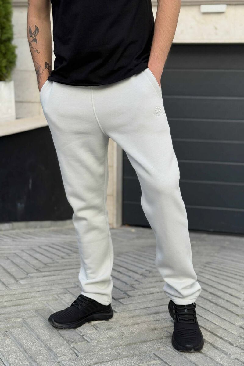 FLUFFY ONE COLOR SIMPLE MEN JOGGERS WHITE-E BARDHE - 1