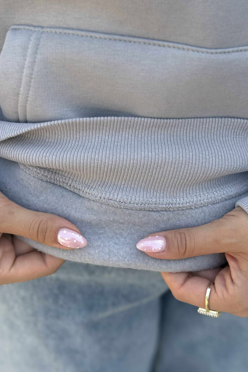 FLUFFY ONE COLOR SMALL FRONT WRITTING WOMEN HOODIE LIGHT GREY/GZ - 5