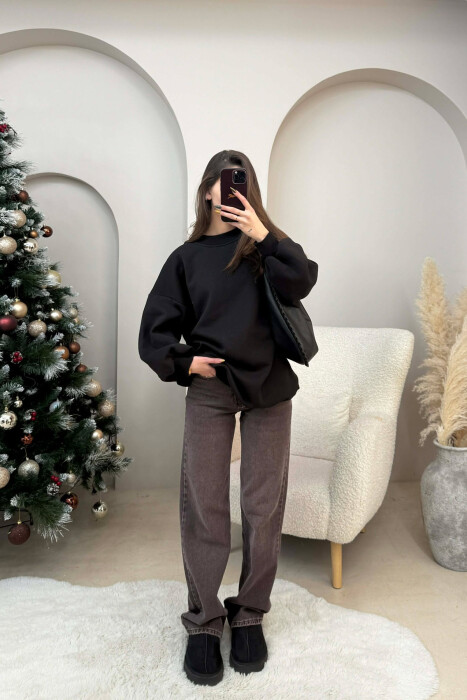 BLUZË ME PUSH PËR FEMRA NË NGJYRËN E ZEZË - KLAUDIO FASHION