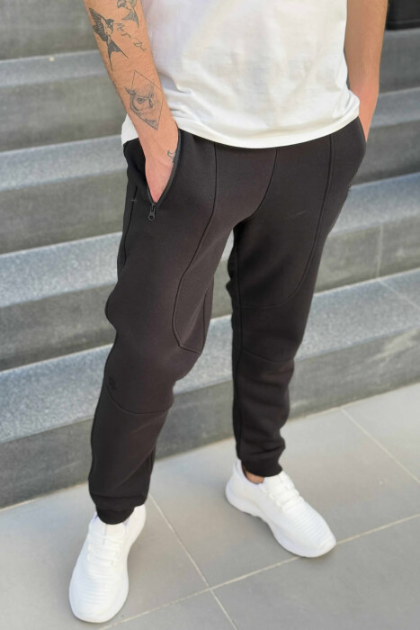 FLUFFY ZIPPER POCKETS ONE COLOR MEN JOGGERS BLACK/ E ZEZE - 3