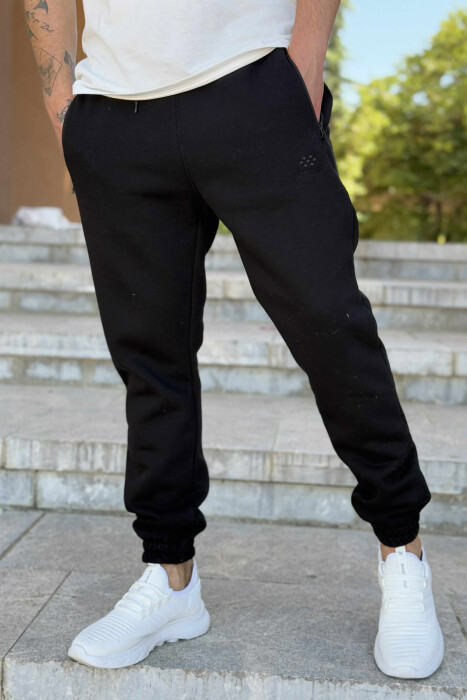 FLUFFY ZIPPER POCKETS ONE COLOR MEN JOGGERS BLACK/ E ZEZE 