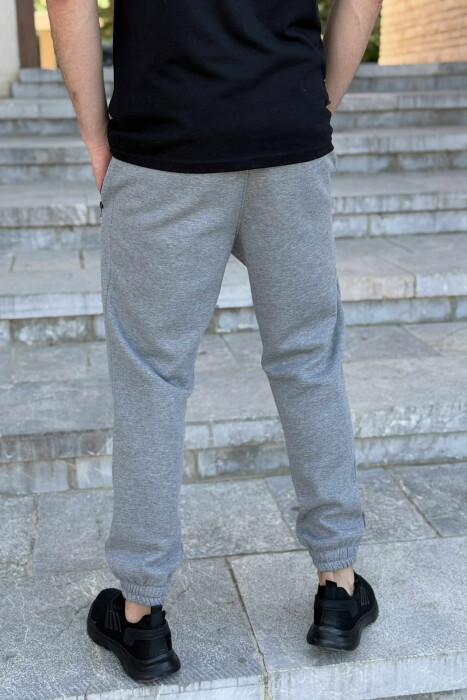 FLUFFY ZIPPER POCKETS ONE COLOR MEN JOGGERS GREY/GRI - 4