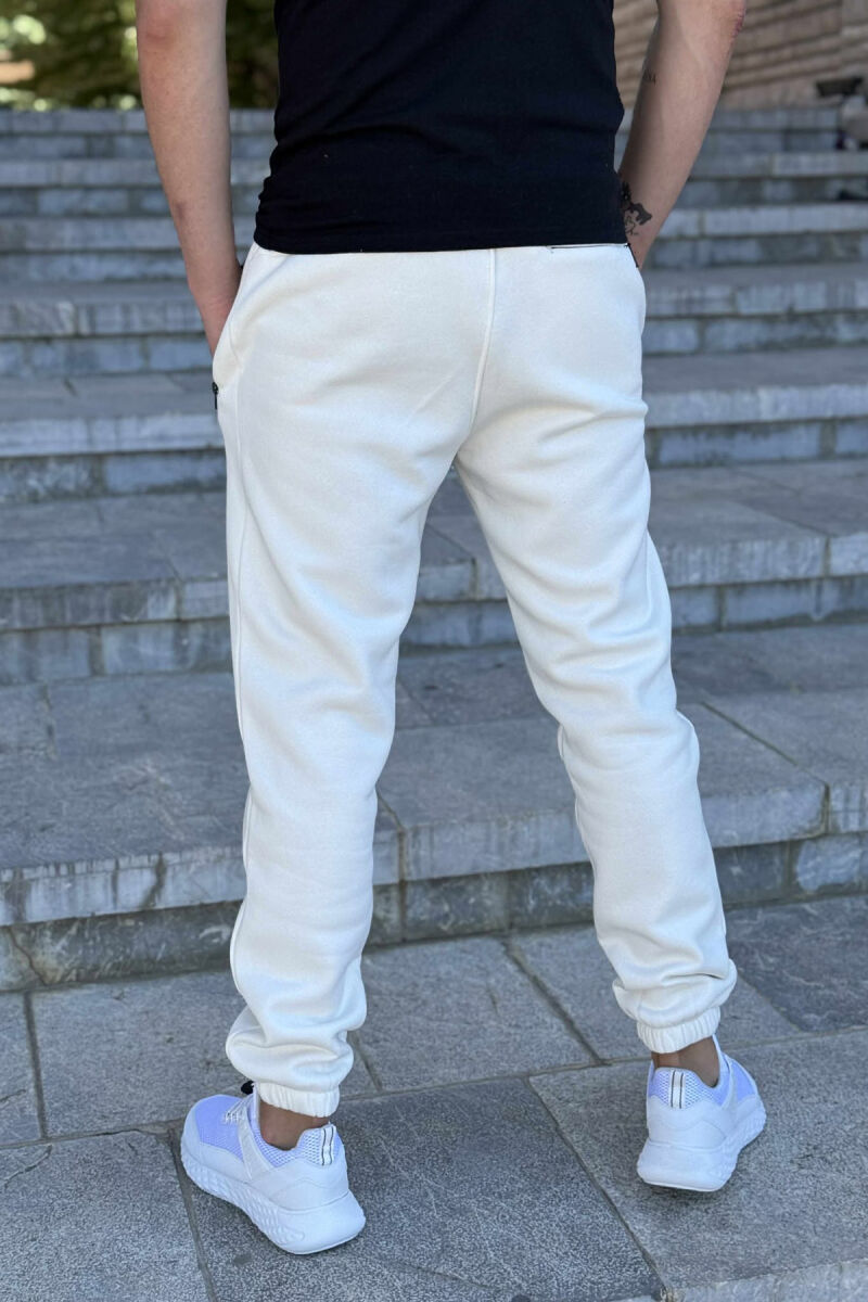 FLUFFY ZIPPER POCKETS ONE COLOR MEN JOGGERS WHITE-E BARDHE - 4