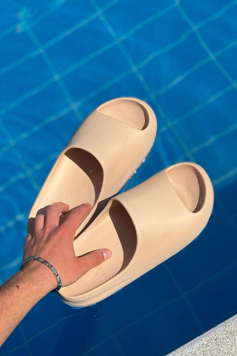 FOAM SLIPPERS MEN BEIGE/BEZHE 