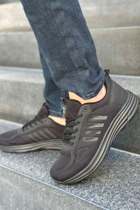 FOUR STRIPE DESIGN PLATFORM MEN SNEAKERS BLACK-BLACK/ZZ - 2