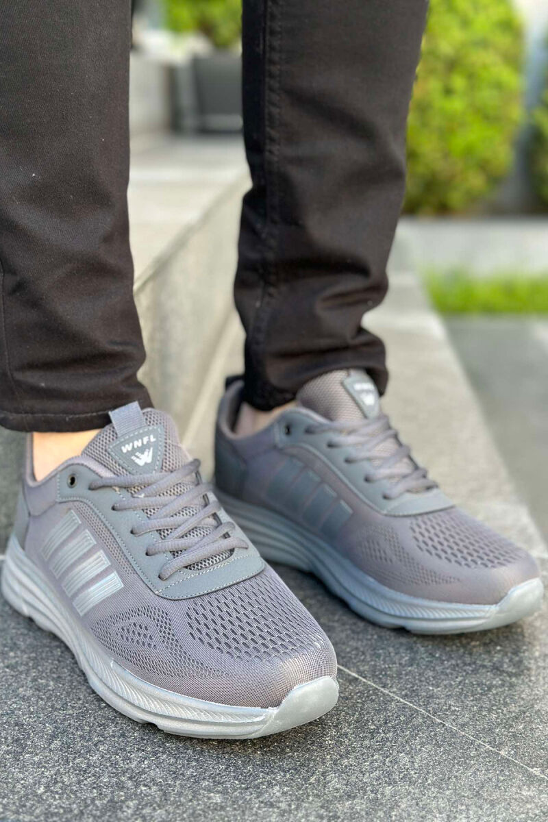 FOUR STRIPE DESIGN PLATFORM MEN SNEAKERS DARK GREY/GEE - 3