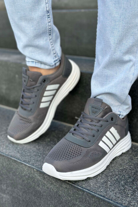 FOUR STRIPE DESIGN PLATFORM MEN SNEAKERS GREY-WHITE/GRBA - 3