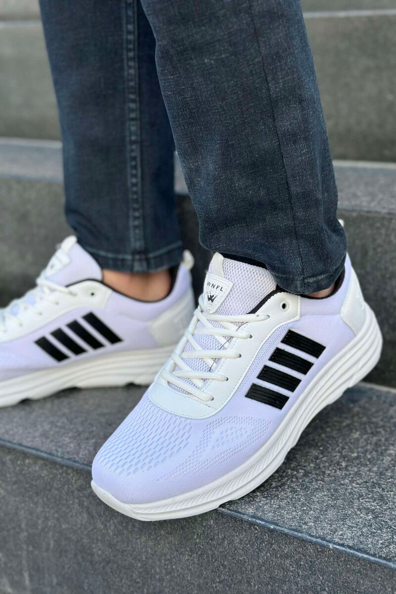 FOUR STRIPE DESIGN PLATFORM MEN SNEAKERS WHITE-BLACK/BAZE - 2