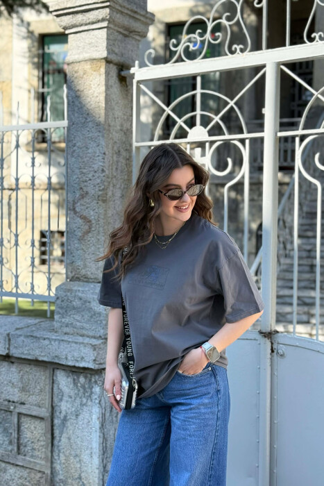 FRONT & BACK IMAGE WOMAN T-SHIRT +6 PAIR SOCKS DARK GREY/GEE - 3