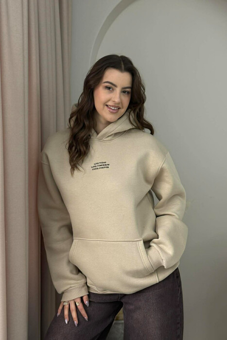 FRONT LITTLE WRITTINGS FLUFFY WOMEN HOODIE BEIGE/BEZHE 