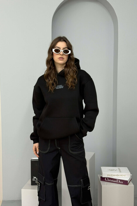 FRONT LITTLE WRITTINGS FLUFFY WOMEN HOODIE BLACK/ E ZEZE 