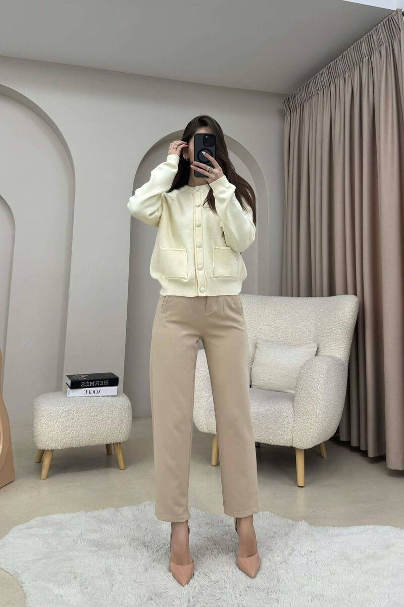 FRONT POCKET ROUND NECK WOMAN CARDIGAN CREAM/KREM - 4