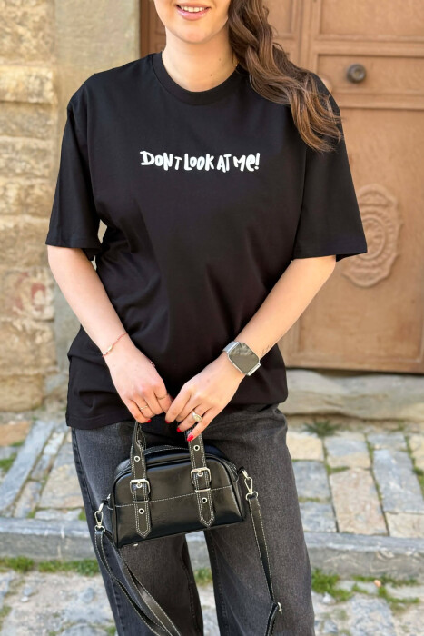 FRONT WRITTINGS & BACK IMAGE WOMAN T-SHIRT + ONE PACKET SOCKS BLACK/ E ZEZE 