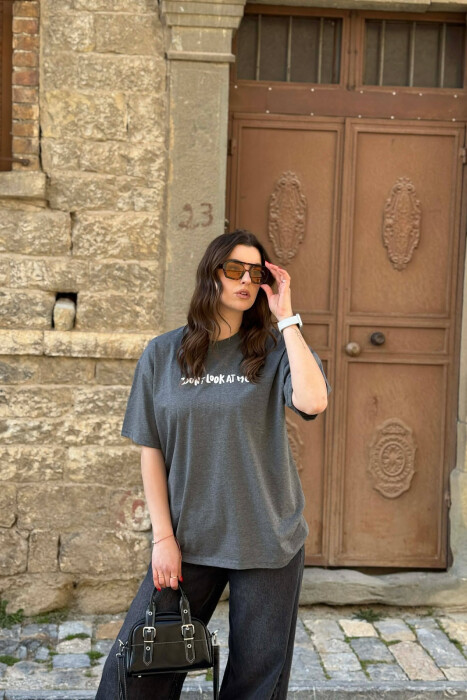 FRONT WRITTINGS & BACK IMAGE WOMAN T-SHIRT + ONE PACKET SOCKS GREY/GRI - 4