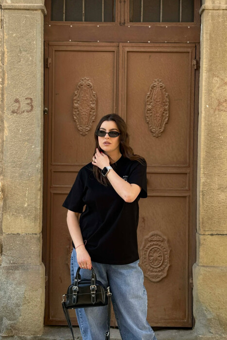 FRONT WRITTINGS COTTON WOMEN T-SHIRT+ 6 PAIR OF SOCKS BLACK/ E ZEZE - 5