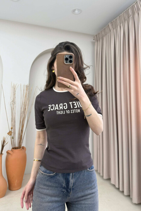 FRONT WRITTINGS WOMAN T-SHIRT BROWN/KAFE - 