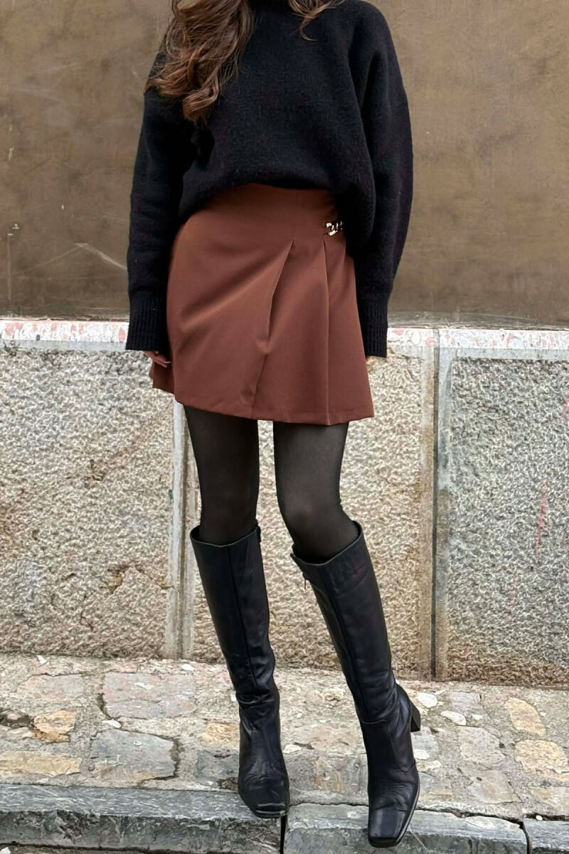 FUND PANTALLONE I THJESHTE ME DETAJE ZINXHIRASH PER FEMRA NE NGJYRE KAFE - 4