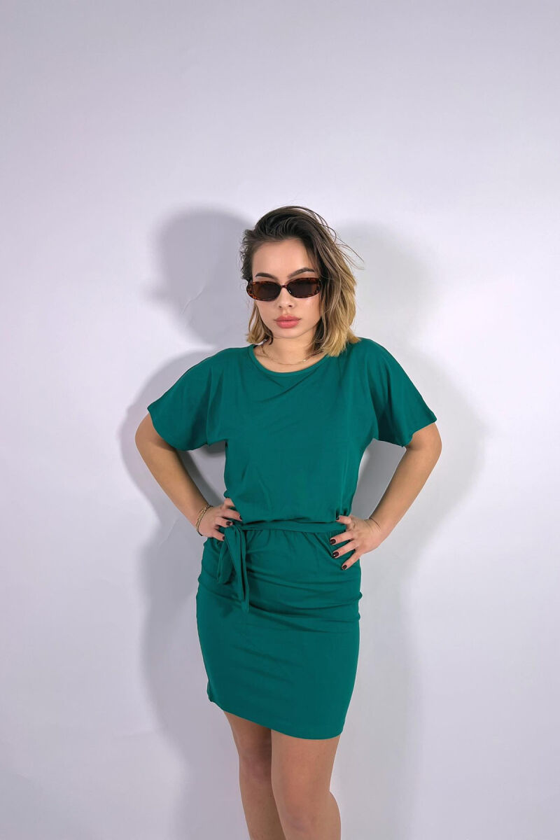 FUSTAN I THJESHTË ME DETAJIN E LIDHSES PËR FEMRA NË NGJYRËN JESHILE - 6