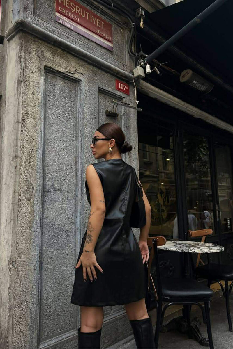 FUSTAN LEKURE NJE NGJYRESH PA MENGE DHE BUTONA PER FEMRA NE NGJYRE TE ZEZE - 7