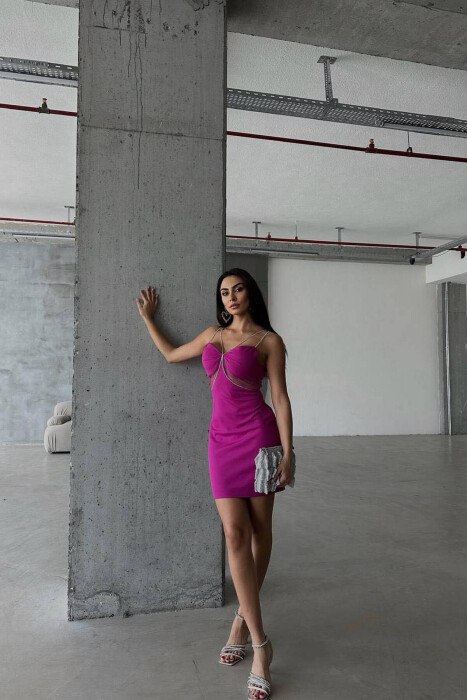 FUSTAN ME DETAJE PËR FEMRA NË NGJYRËN LEJLA - 3