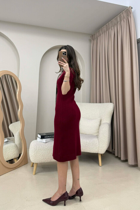 FUSTAN ME MENGE TE SHKURTRA DHE ME DETAJIN E SHALLIT PER FEMRA NE NGJYRE VISHNJE - 4