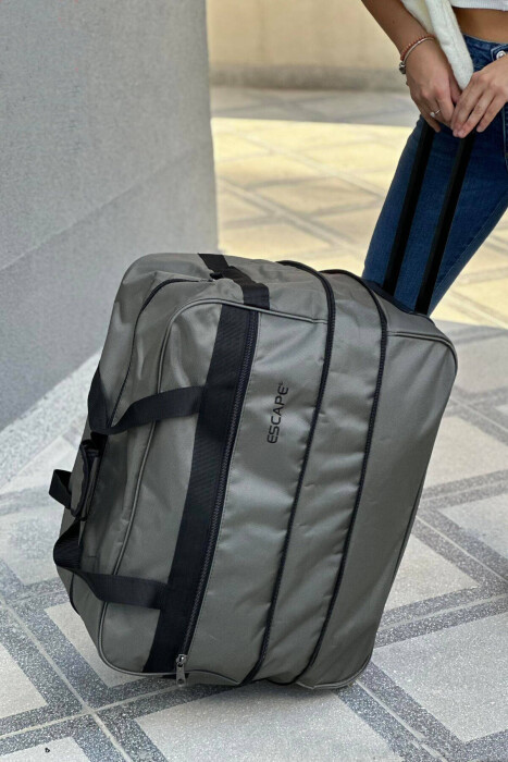 HANDLE AND WHEEL TRAVELING BAG GREEN/JESHILE - KLAUDIO FASHION