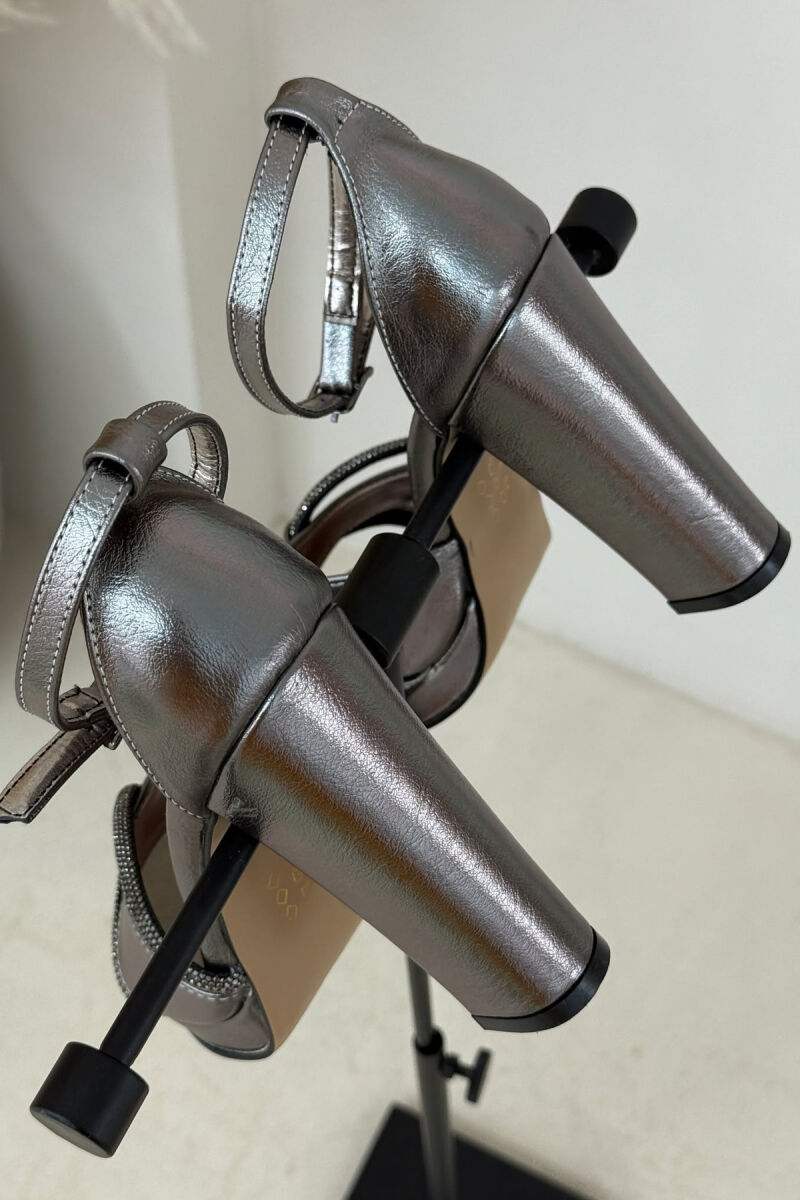 HIGH HEEL DIAMOND DETAILS WOMEN SANDALS BRONX/BRONX - 3