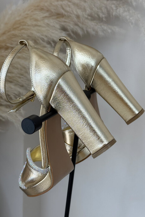 HIGH HEEL DIAMOND DETAILS WOMEN SANDALS GOLDEN ROD/GOLD - 2