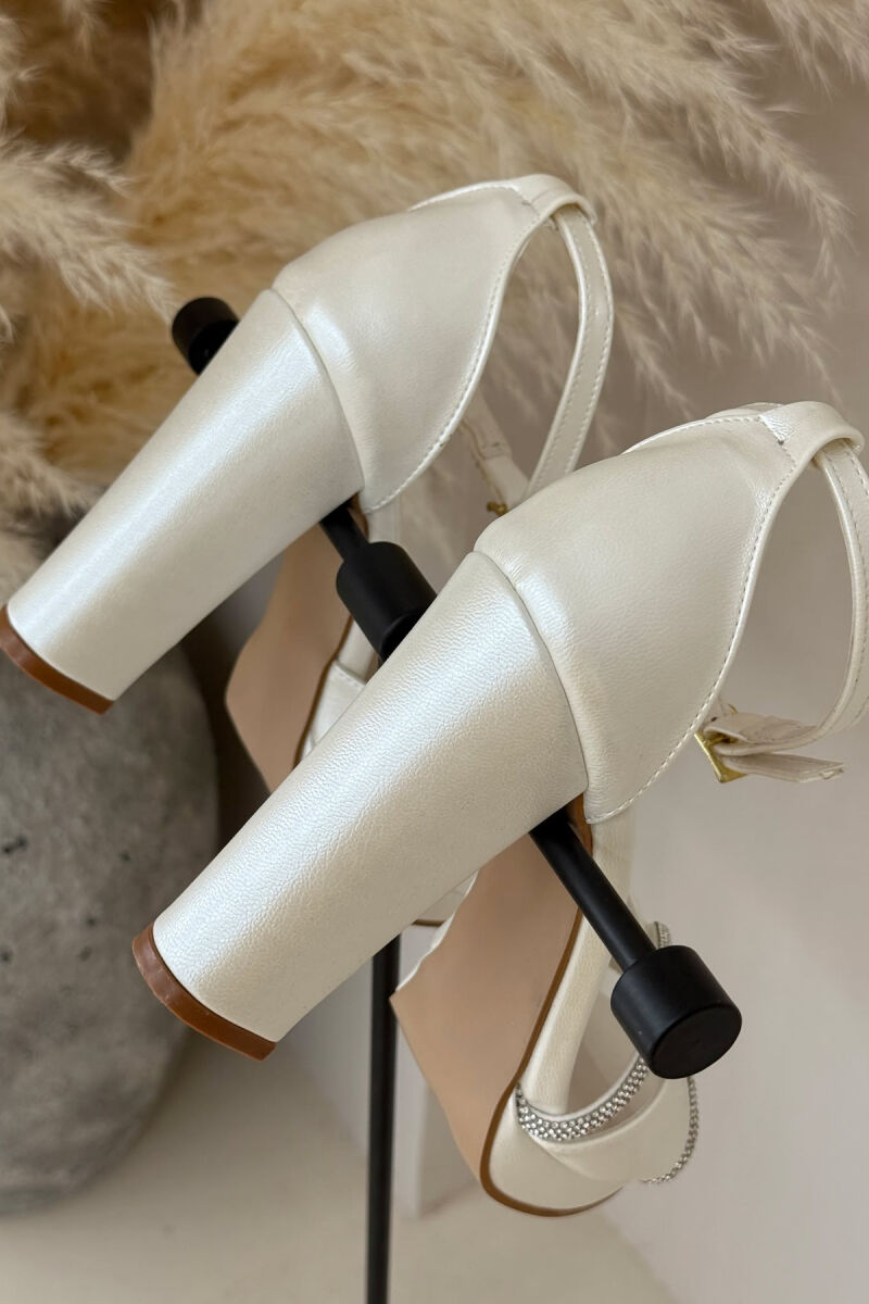 HIGH HEEL DIAMOND DETAILS WOMEN SANDALS WHITE-E BARDHE - 2