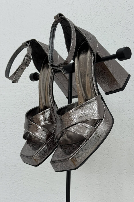 HIGH HEEL ONE COLOR LEATHER WOMEN SANDALS BRONX/BRONX - KLAUDIO FASHION