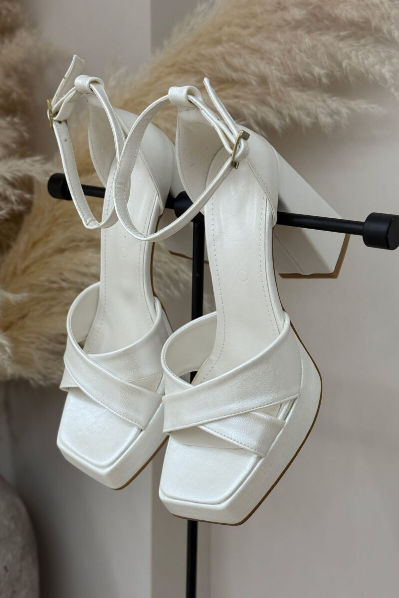 HIGH HEEL ONE COLOR LEATHER WOMEN SANDALS WHITE-E BARDHE - 1