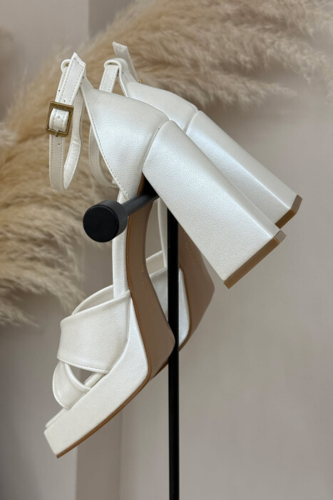 HIGH HEEL ONE COLOR LEATHER WOMEN SANDALS WHITE-E BARDHE - 4