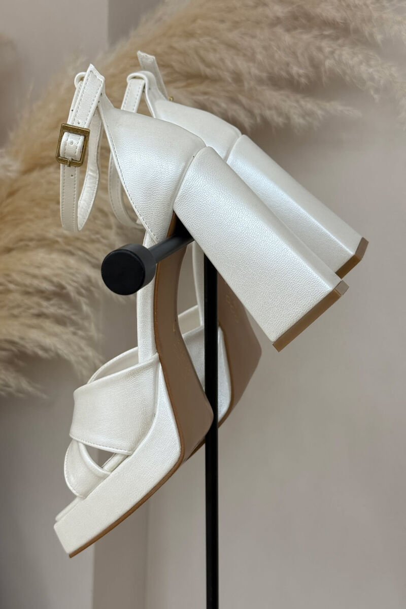 HIGH HEEL ONE COLOR LEATHER WOMEN SANDALS WHITE-E BARDHE - 4