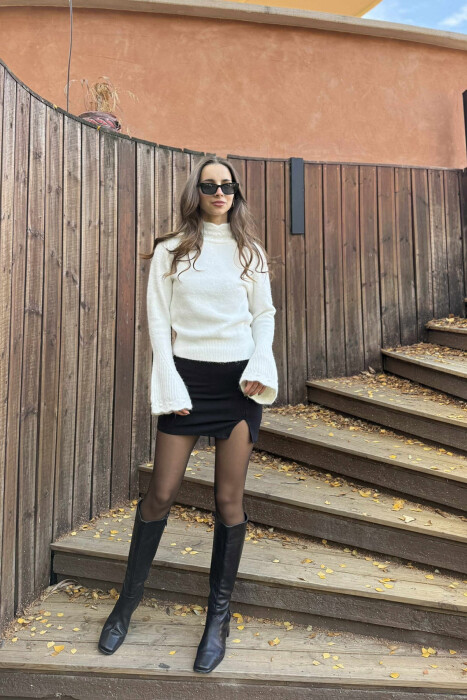 HIGH NECK ONE COLOR WOMEN SWEATER WHITE-E BARDHE 