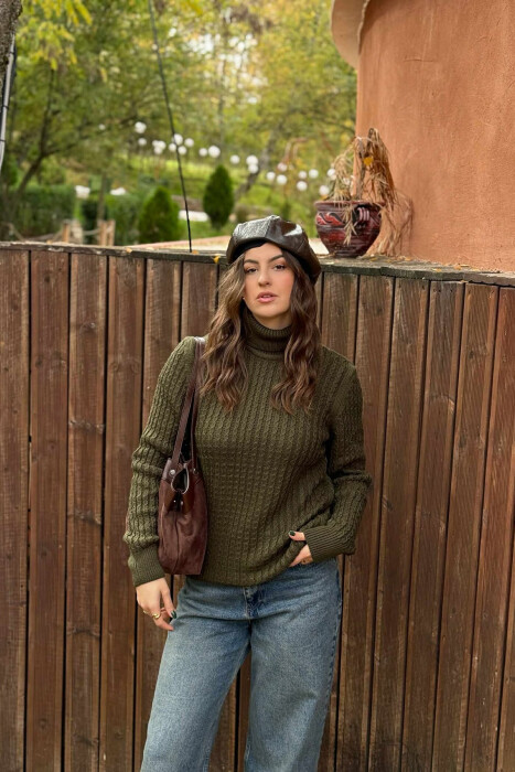 TRIKO NJE NGJYRESHE ME JAKE GOLF PER FEMRA NE NGJYRE JESHILE 