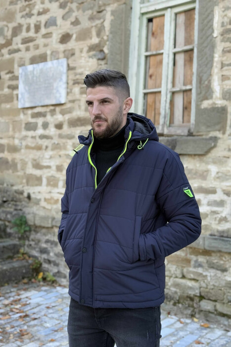 HOODED MEN PUFFER JACKET DARK BLUE/BEE - 4