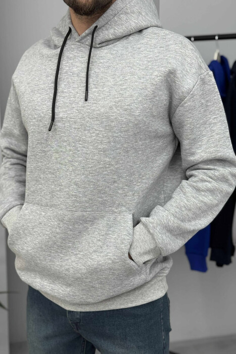 HOODIE E THJESHTË NJËNGJYRËSHE ME PUSH PËR MESHKUJ NË NGJYRËN GRI TË ZBARDHUR - 2